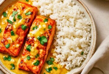 Coconut Curry Salmon with Garlic Butter Recipe