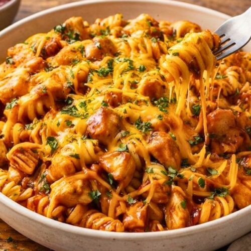 Honey BBQ Chicken & Cheddar Pasta Recipes