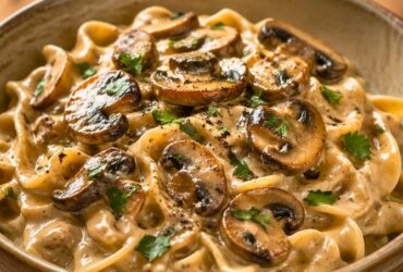 Bobby Flay Mushroom Stroganoff Recipe