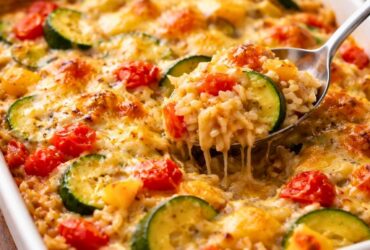 Cheesy Baked Orzo with Vegetables Recipe