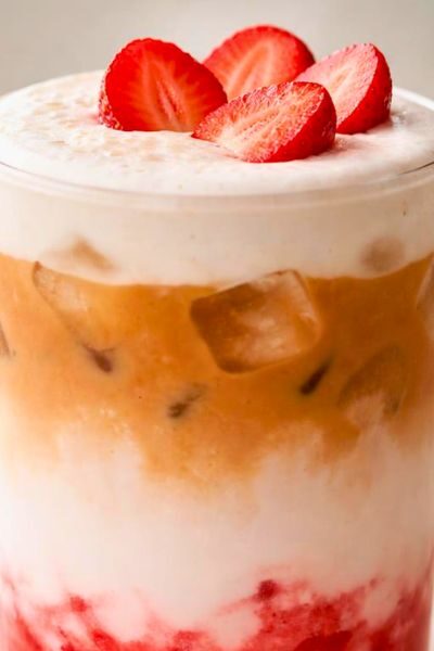 Iced Strawberry Cream Latte Recipe