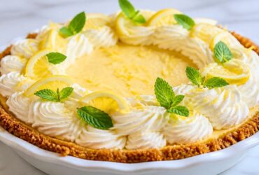 Classic North Carolina Lemon Pie Recipe